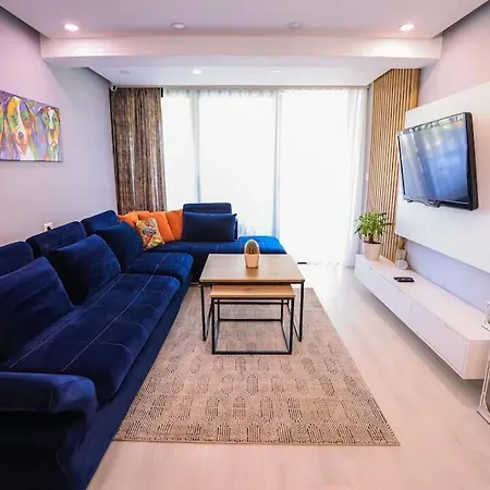 Colorful Oasis With Sunny Balcony Tirana